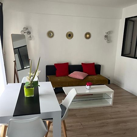 Bel Appartement Proche Tour Eiffel パリ エクステリア 写真