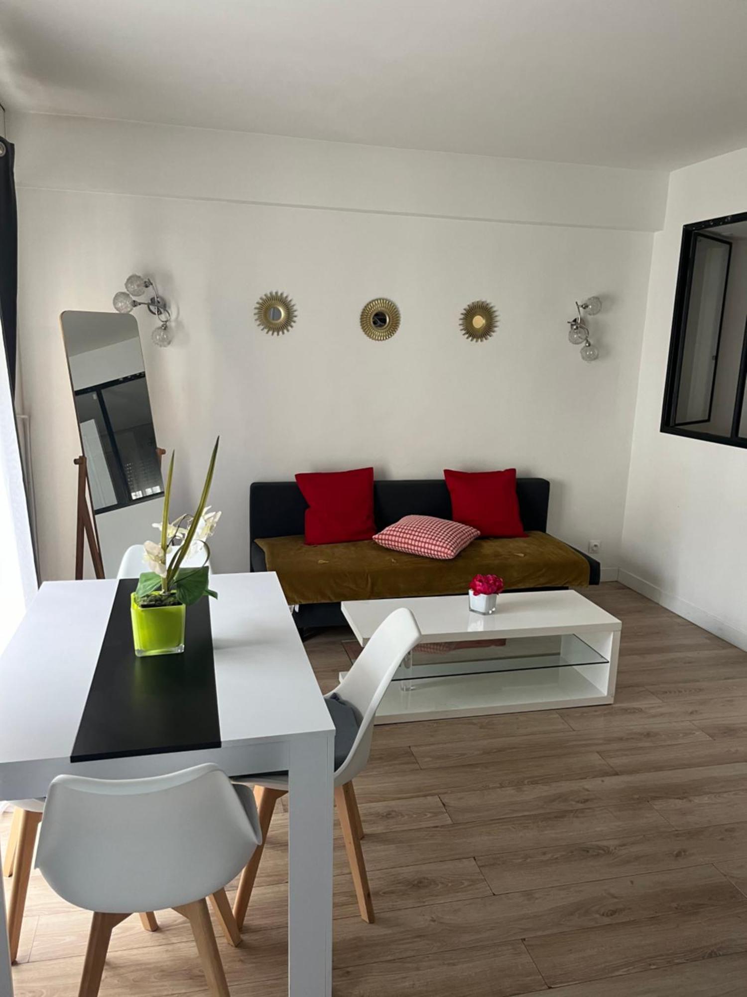 Bel Appartement Proche Tour Eiffel パリ エクステリア 写真